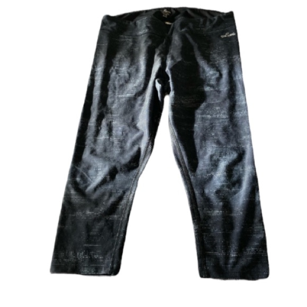 Spalding Capri Yoga Pants Size XL